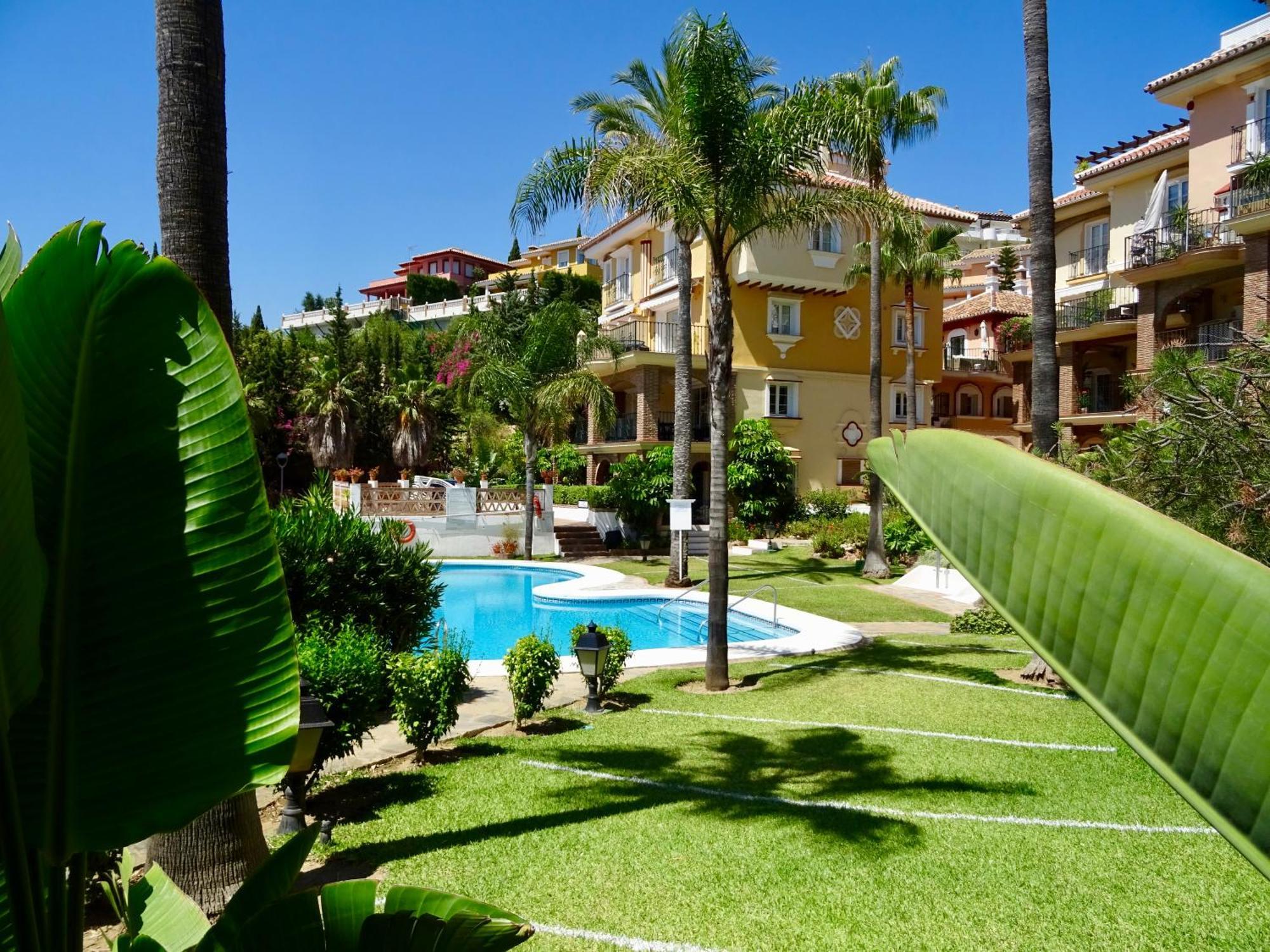 Semidetached Duplex Home At Puebla Aida, Mijas Golf With Pool, Golf And Sea Views - Malaga — Photos 1